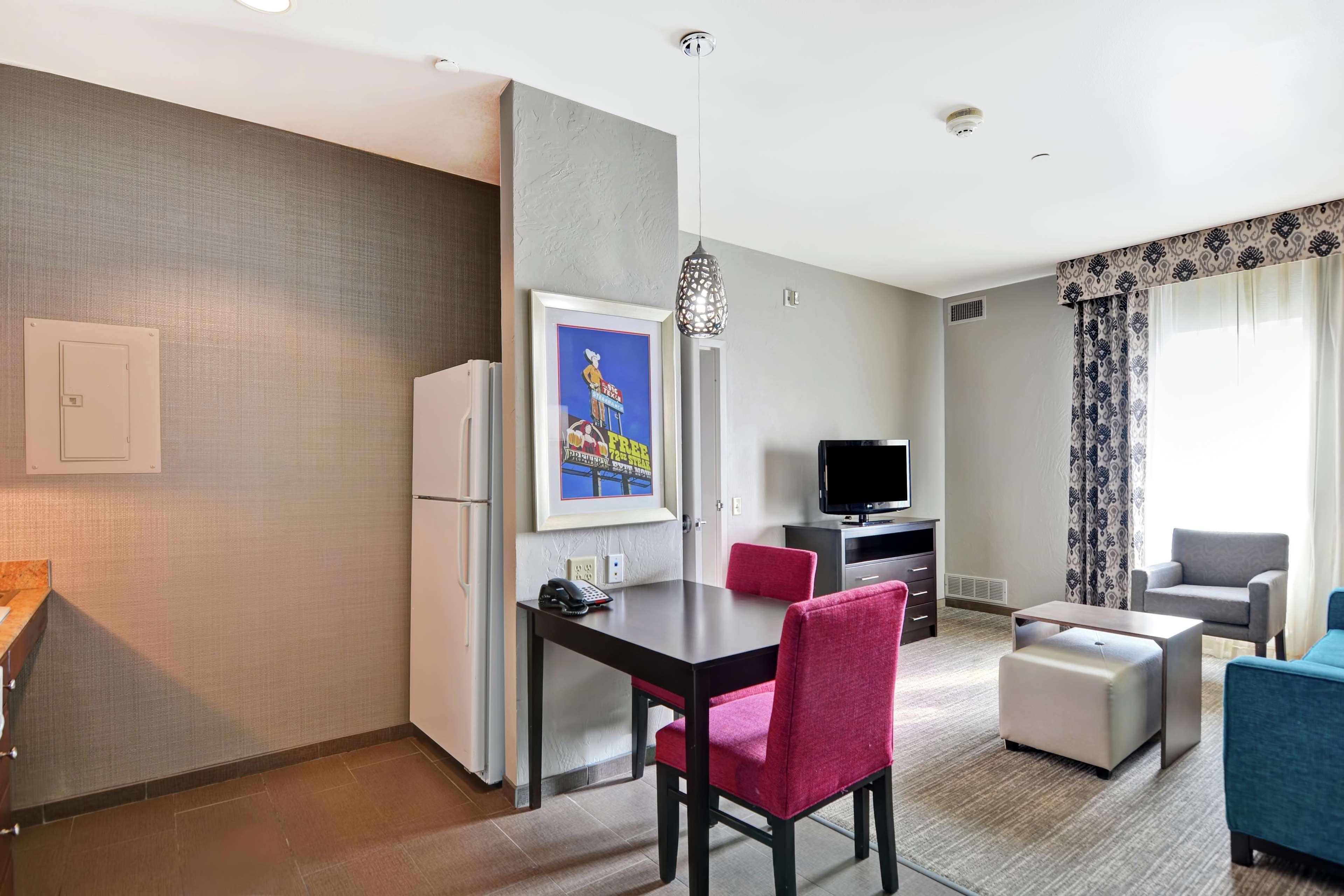 Homewood Suites By Hilton Amarillo Bagian luar foto